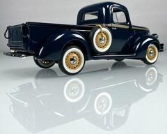 Ford Pickup Truck Vintage Classic Custom Built Metal Body Model Car Race Promo