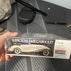Monogram The Classic Mercedes 540K Cabriolet Model Kit #2306 – NEW, Sealed