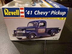 Revell – ’41 Chevy Pickup Model Car Kit