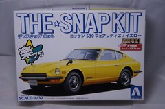 Aoshima The Snap Kit Nissan Fairlady Z S30 Plastic Model Kit 1/32 Yellow