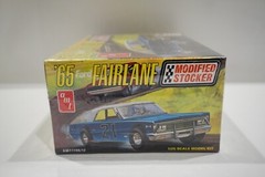 AMT 1/25 Scale ’65 Ford Fairlane Modified Stocker Plastic Model Kit NEW SEALED