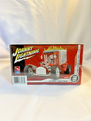 AMT ICE CREAM TRUCK by George Barris- Johnny lightning model kit NEW SEALED BOX