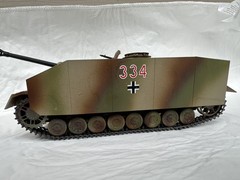 1/35 BUILT STURMGESCHUTZ IV WITH CONCRETE ARMOR-WELL BUILT READY TO DISPLAY.
