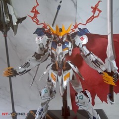 [PRICE REDUCED] PG Barbatos Custom Painted Gunpla Urethane High Gloss Metallic