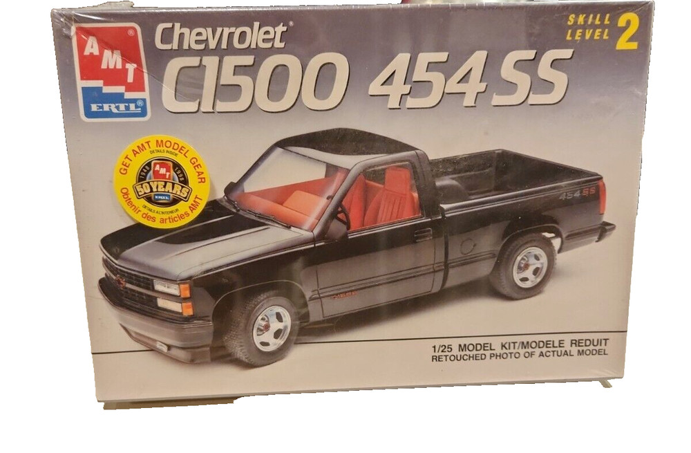 NEW SEALED Vintage 1/25 AMT Chevrolet C1500 454 SS Model Kit #6032