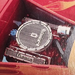 “Deuce” Engine Beach Boys 1932 Ford Coupe 1:24 Scale Model Car Part Monogram