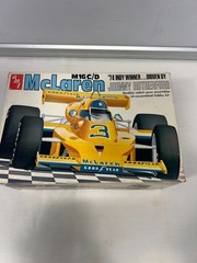 AMT MCLAREN M16 C/D Johnny Rutherford 1:25 1974 NIOB /Not Instructions