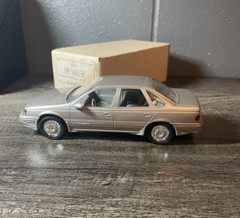 1989 Ford Taurus SHO Silver Promo Model 6054 ERTL Light Metallic Titanium