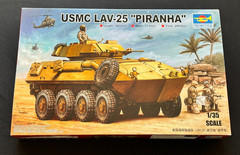 Trumpeter 1/35 USMC LAV-25 Piranha 8×8 – Kit 00349 – Includes 4 Figures – NEW