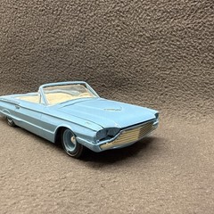 AMT 1966 Ford Thunderbird Customizing Built 1/25 Model Custom Hot Rod Kustom