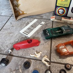 VINTAGE LOT MODEL KITS PLASTIC CARS HOT ROD PARTS and built body