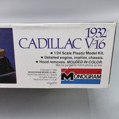Monogram 2305 1/24 1932 Cadillac V-16 Dual Cowl Phaeton Model Kit Vintage OPEN