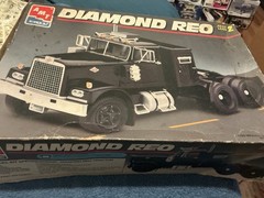 1 25 scale model parts Diamond Reo Fuel Tank Assembly Only