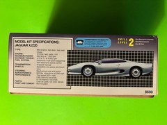 1993 JAGUAR XJ220 COUPE MODEL KIT 1/25 SCALE AMT ERTL NEW IN OPEN BOX COOL LOOK!