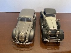 TWO Signature Models 1:32 Diecast Model: 1928 Ford and 1936 Chrysler Airflow