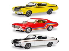Revell 85-4522 1970 1:24 scale, [‘white’, ‘trans red’, ‘clear’, ‘chrome’]