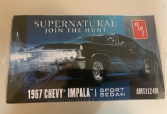 AMT 1/25 Chevrolet Impala 1967 Supernatural “Join the Hunt” Model Kit AMT1124M