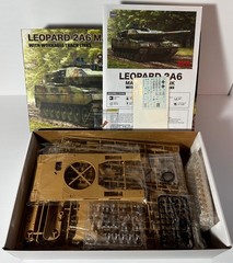 RFM #5065 1/35 Scale Leopard 2A6 MBT w/Workable Track Links & PE – Parts Sealed