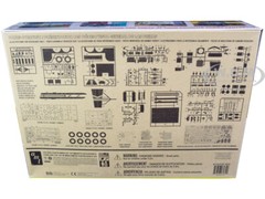 SKILL 3 MODEL KIT PETERBILT WRECKER TOW TRUCK 1/25 SCALE BY AMT AMT1133