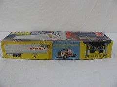 Vintage 1971 AMT 1/25 Watkins Fruehauf 40ft. Reefer Semi Trailer Kit #T507 Read!