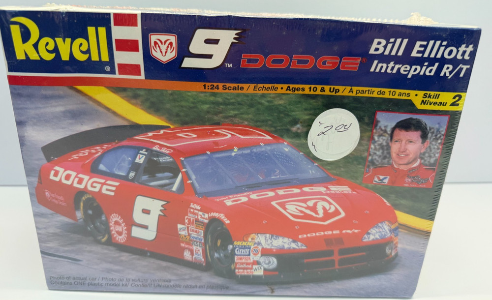 Revell 1:24 Scale Bill Elliott #9 Dodge Intrepid R/T Sealed Model Kit