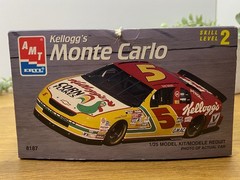 NEW AMT Model Kit – NASCAR #5 Kellogg’s Chevrolet Monte Carlo Terry Labonte