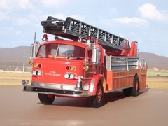 1/25 scale American LaFrance ladder truck, built by Bill Ayer