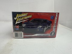 AMT Johnny Lightning 2005 Ford GT Die Cast 1:25 Model Kit Ertl Blue Skill 2 New