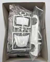Revell, ‘05 Corvette, C6, 85-2840, 1/25 Scale, Plastic Model Kit, Open Box.