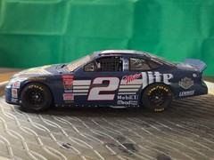 1/24 Rusty Wallace #2 Miller Lite Ford Taurus NASCAR Hand Built Model Car