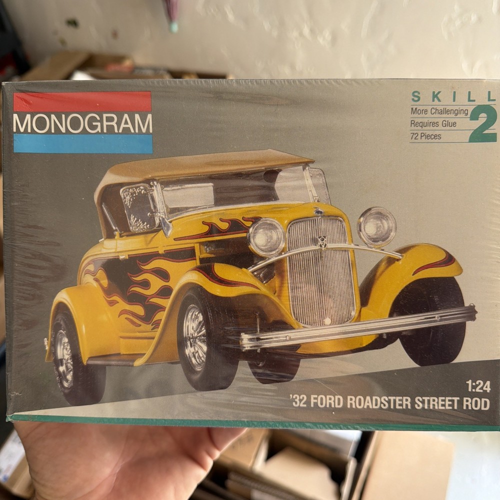 Monogram 1932⚡️Ford⚡️Roadster⚡️Street⚡️ Rod🇺🇸1/24 Model Factory Sealed Vintage
