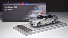 King 1:64 Scale Silver M5 E60 Sedan Sports Diecast Display Toy Collection NIB