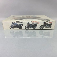 Kawasaki KZ1300-B Touring Motorcycle 1/8 Scale Model Kit Vintage RARE SEALED