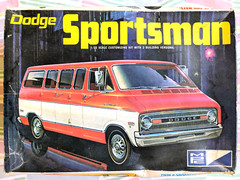ULTRA RARE! *SEALED-BAG *ORIGINAL VINTAGE MPC DODGE SPORTSMAN VAN KIT *NIB L@@K!