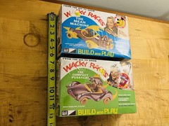 2 WACKEY RACERS Model Kits Compact Pussycat & The Mean Machine