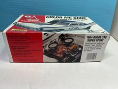 1/25 LINDBERG 1964 DODGE 330 S/S COLOR ME GONE BUILT MODEL CAR KIT OPEN B12