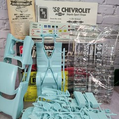 AMT Ertl 1958 Chevrolet Impala Coupe Open Complete Original Kit
