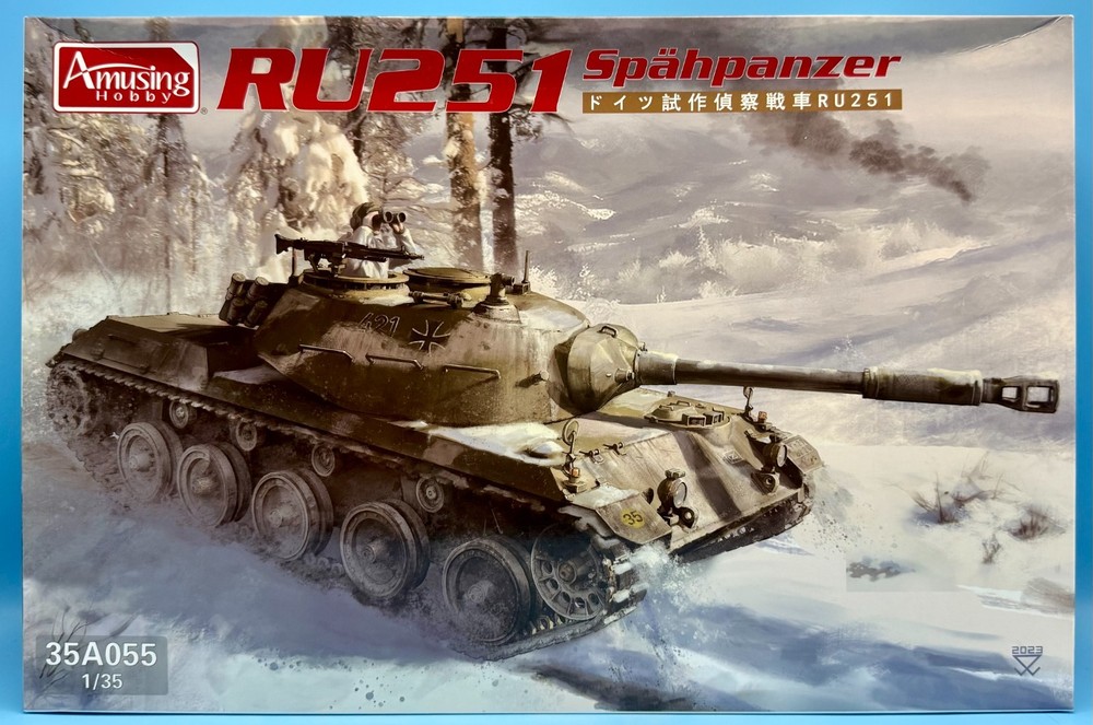 Amusing Hobby AH 35A055 1/35 Ru251 Spähpanzer Brand New Complete Kit