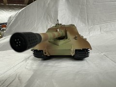 1/35 WELL BUILT TRUMPETER JADGPANZER E-100 TANK READY TO DISPLAY.