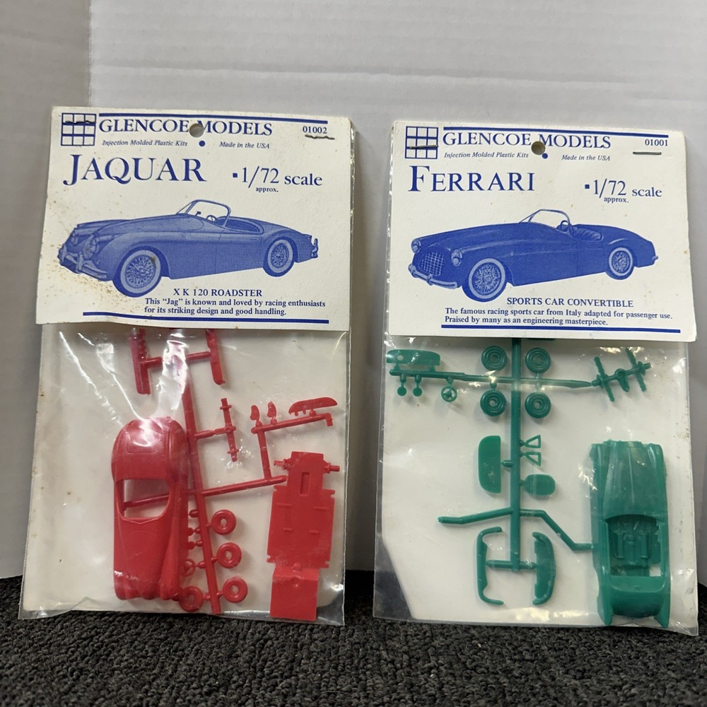 1993 Glencoe Models 1960s Ferrari & Jaguar Convertible 1:72 Plastic Model Kits