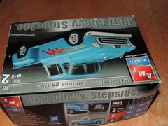 AMT ERTL 1957 Chevy Stepside Truck Model Kit NEW #6309 Contents Sealed 1/25