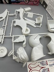 Hawks Models Weird-OH’s Digger Model Kit-2006 #16001-open-appears To Be Complete