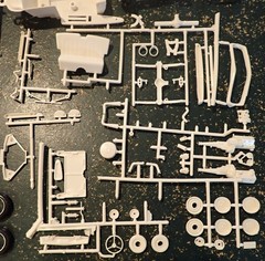 AMT 1956 Ford Victoria model kit original issue 60s Trophy series unbuilt