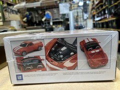 Chevy SSR Revell 85-7691 1:25 (new, factory sealed)