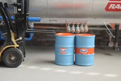 1/18 Scale GULF Fuel Barrel Drums (2)  Shop Garage Diorama items