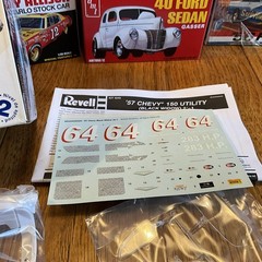 Revell 4240 1/25 Scale ’57 Chevrolet 150 Utility Sedan “Black Widow” Model Kit