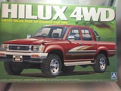 Aoshima 1/24 The Model Car(20)Kit Toyota Hilux 4WD LN107 Pick-Up Double Cab