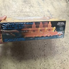 Wacky Races – Creepy Coupe 1:32 Scale Snap Together Model Kit 936 2002 Fast Ship