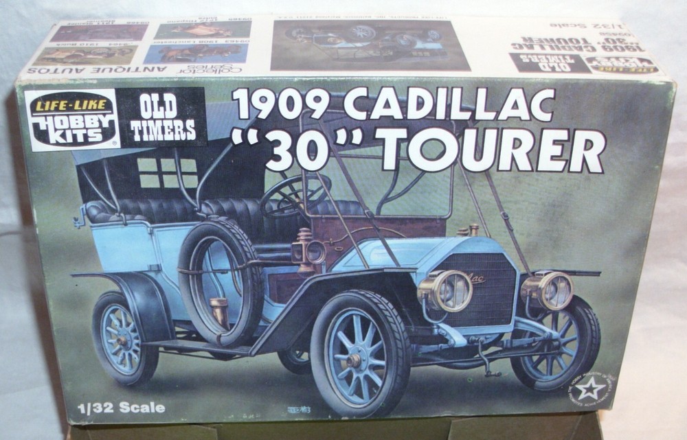 LIFE LIKE 1909 CADILLAC “30” OLD TIMER CAR MODEL KIT 1:32 #09458