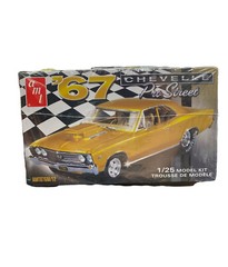 Model Kit AMT 1967 Chevelle Pro Street Hobby Car 1:25 Scale AMT876M/12 Sealed